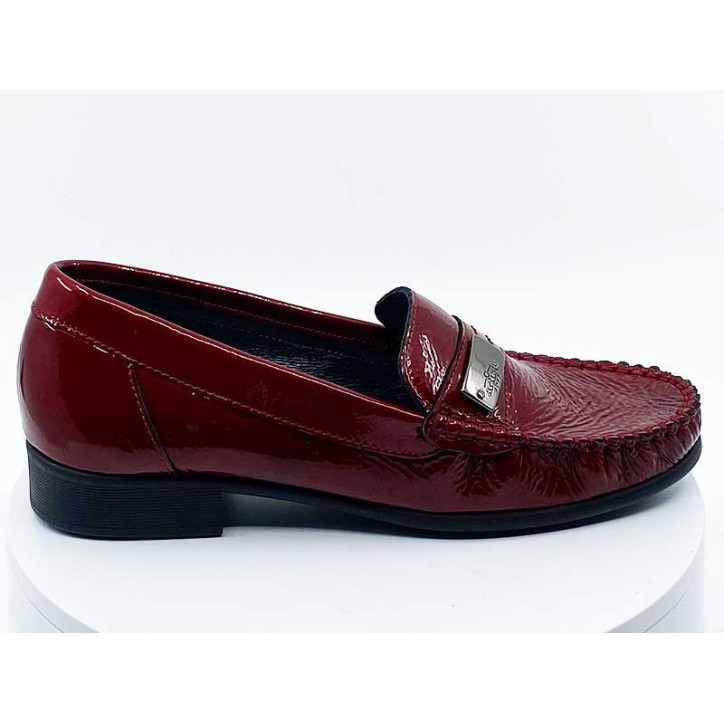 MOCASSINS VERNIS ROUGE I TENDANCE 2021/2022