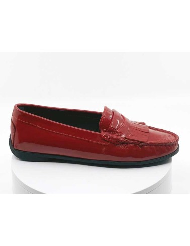 Mocassins élégants en cuir vernis rouge