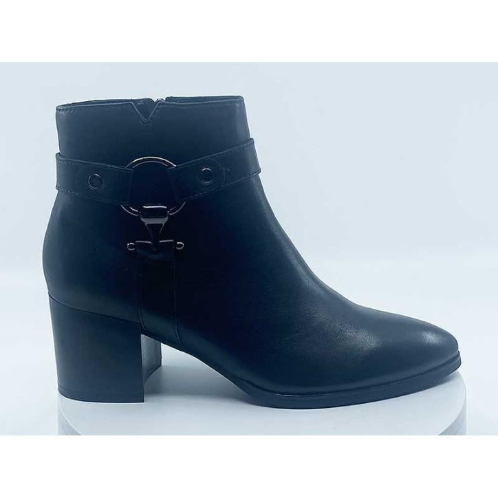 Boots femme cuir - nouvelles collections