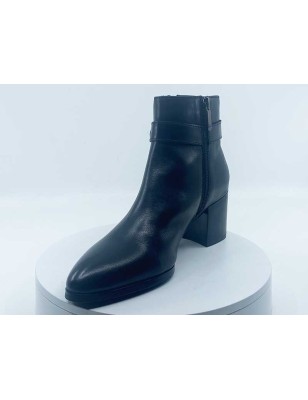 Boots femme cuir - nouvelles collections
