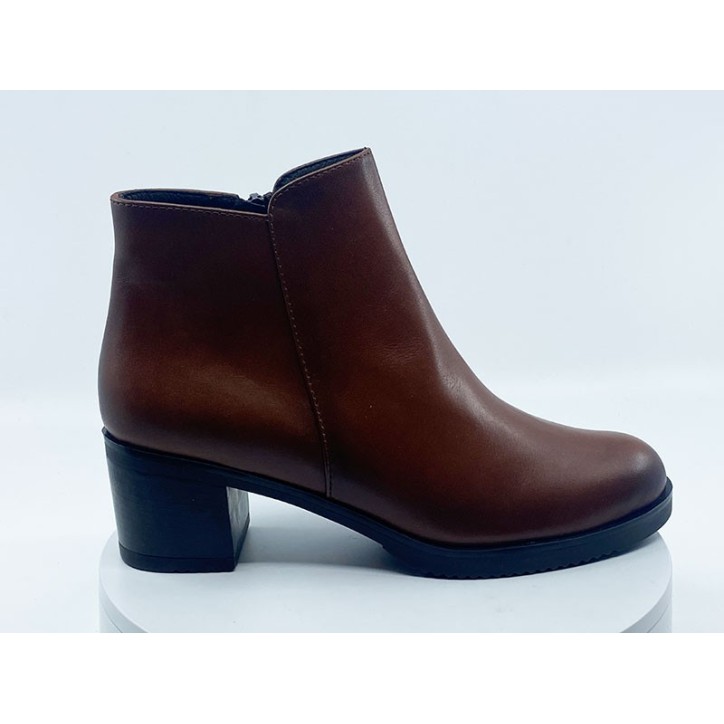 Boots femme cuir camel