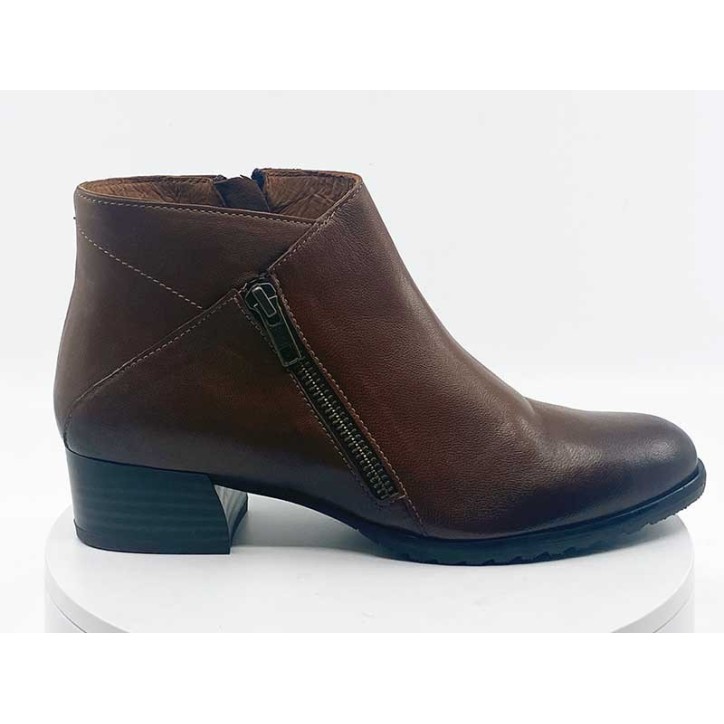Boots 552 Cognac