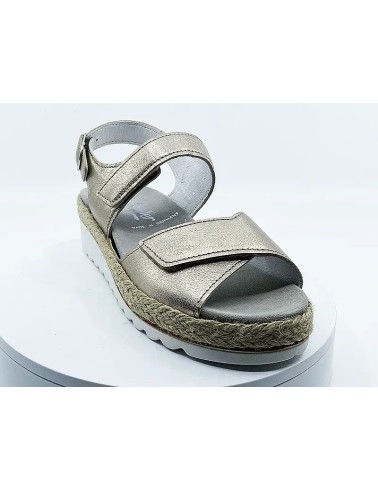 Sandales / Nu-pieds dorés pour femmes