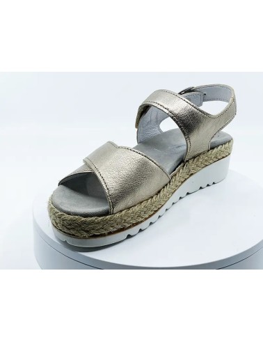 Sandales / Nu-pieds dorés pour femmes