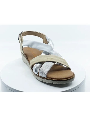Sandales / Nu-pieds dorés pour femmes