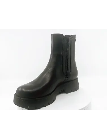 Boots Femme Tendance 2024 chez Francel Chaussures