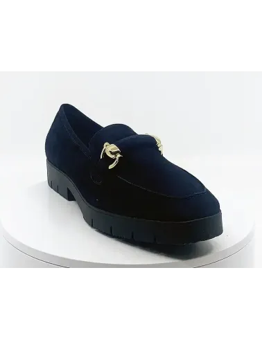 Mocassins 2024 : élégance classique et confort moderne