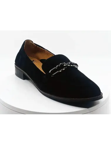 Mocassins 2024 : élégance classique et confort moderne