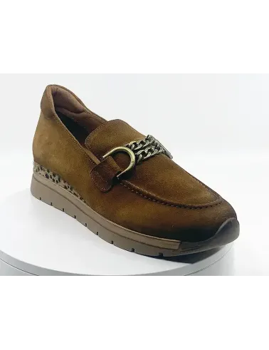 Mocassins 2024 : élégance classique et confort moderne