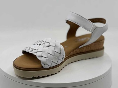 Sandales cuir blanc GABOR chez FRANCEL Chaussures