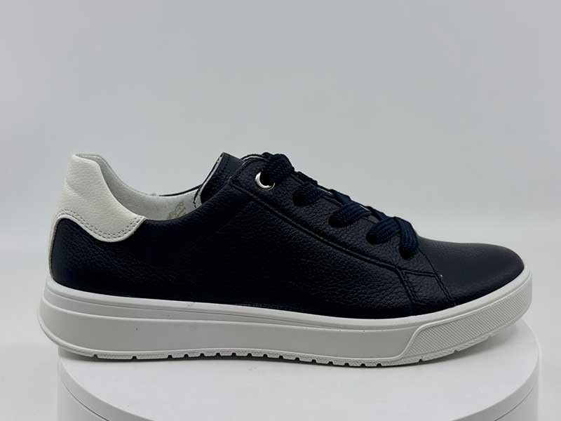 Baskets 50016 marine cuir ARA