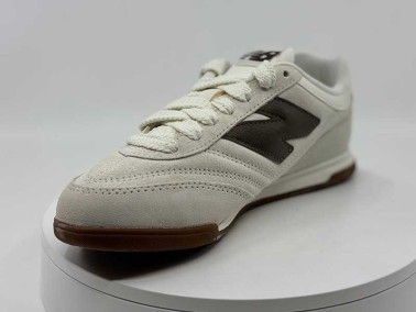 Chaussures New Balance URC42ASM Blanc pour Femme | FRANCEL Chaussures