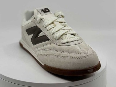 Chaussures New Balance URC42ASM Blanc pour Femme | FRANCEL Chaussures