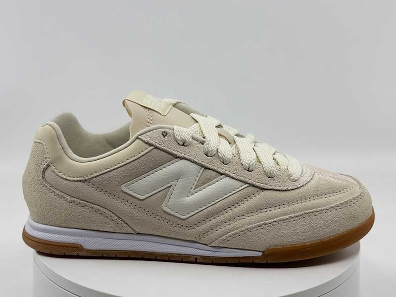 Baskets urc42ea beige blanc NEW BALANCE