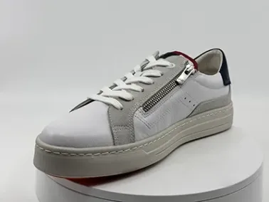 Baskets cuir blanc  FLUCHOS chez FRANCEL Chaussures