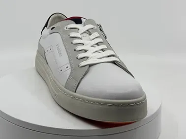 Baskets cuir blanc  FLUCHOS chez FRANCEL Chaussures