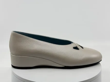 Ballerines 1436mn ivoire cuir - Thierry Rabottin