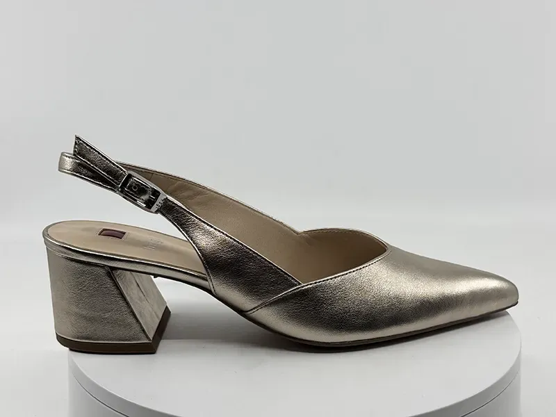 Escarpins 104611  cuir doré