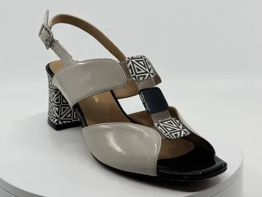 Sandales 34724 beigae/noir cuir vernis I FRANCEL Chuassures