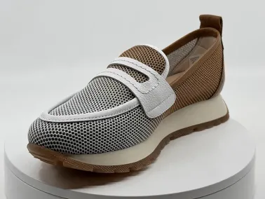 Mocassins Camel Hispanitas pour Femme | FRANCEL CHAUSSURES
