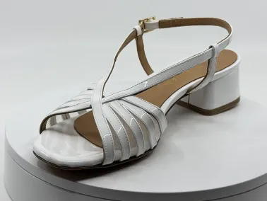 Sandales 34706 blanche cuir  VITULLI I FRANCEL Chaussures